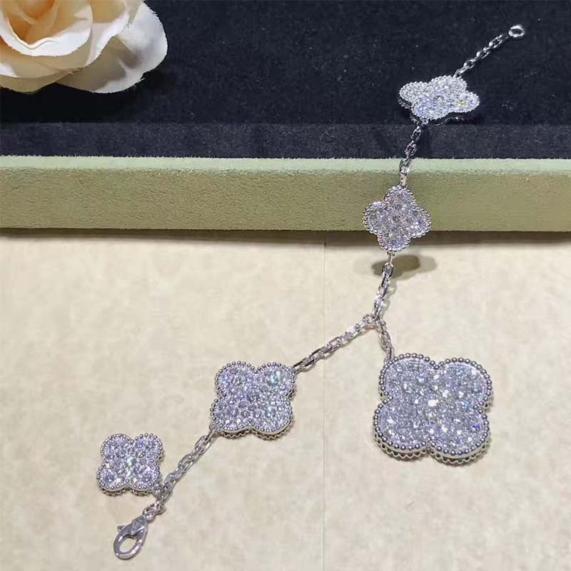 [Sophire Jewelry ]CLOVER 6 MOTIFS SILVER DIAMOND BRACELET