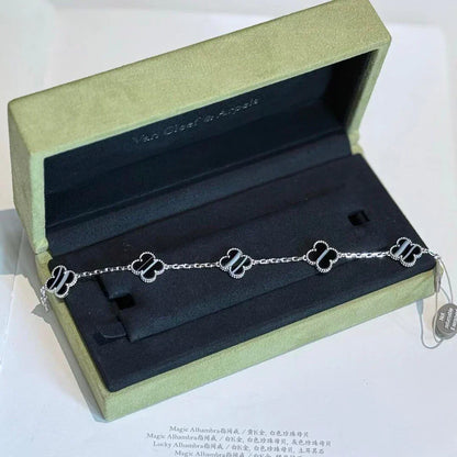 [Sophire Jewelry ] CLOVER 5 MOTIF PULSAR STONE BRACELET COLLECTION