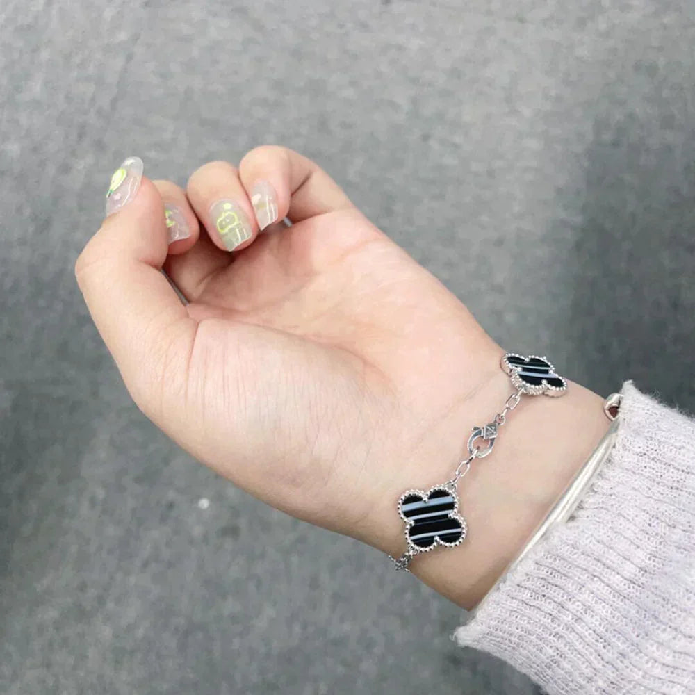 [Sophire Jewelry ] CLOVER 5 MOTIF PULSAR STONE BRACELET COLLECTION