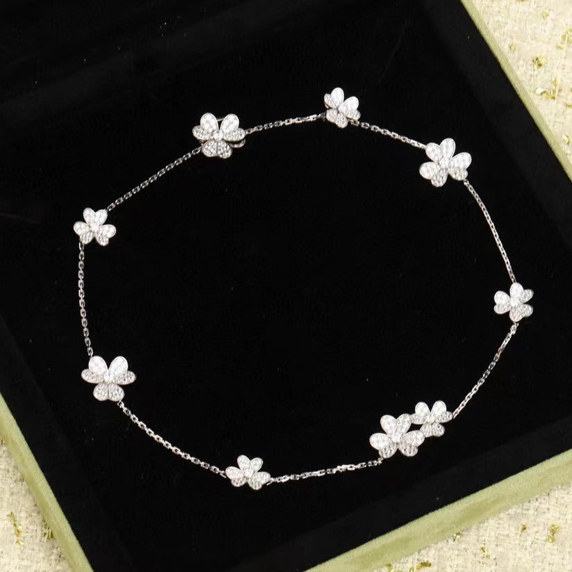 [Sophire Jewelry ]FRIVOLE SILVER 9 FLOWERS NECKLACE
