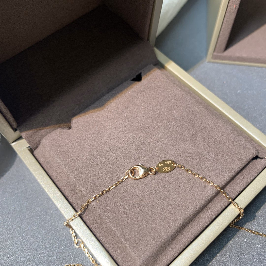 [Sophire Jewelry ]JEUX DE PINK GOLD DIAMOND NECKLACE