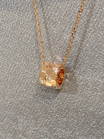 [Sophire Jewelry ]BEE LOVE DIAMOND NECKLACE
