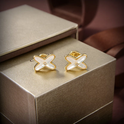 [Sophire Jewelry ]JEUX DE WHITE MOP GOLD DIAMOND EARRINGS
