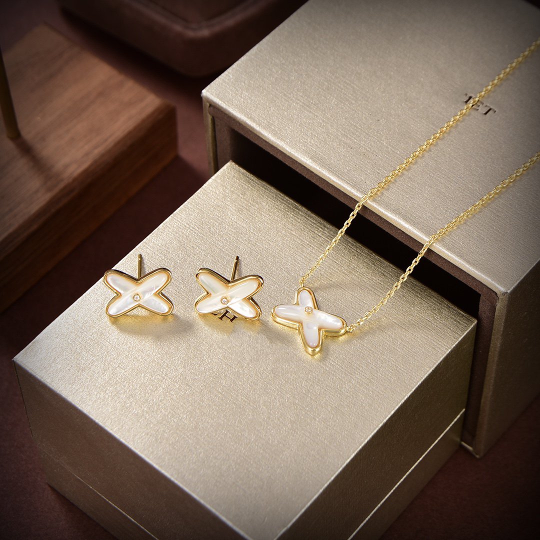 [Sophire Jewelry ]JEUX DE WHITE MOP GOLD DIAMOND EARRINGS