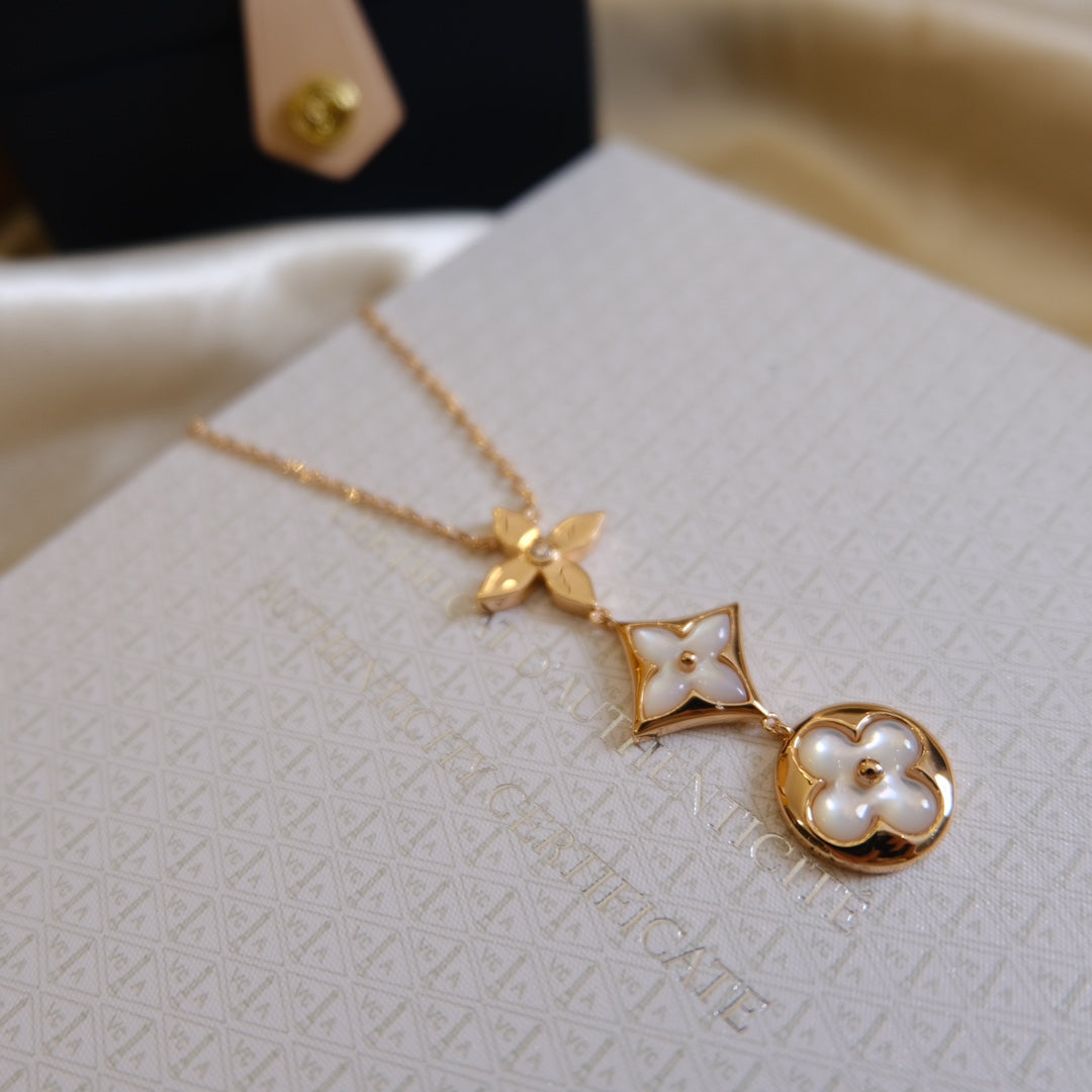 [Sophire Jewelry ]COLOR BLOSSOM LARIAT NECKLACE PINK GOLD WHITE MOTHER PEARL AND DIAMOND