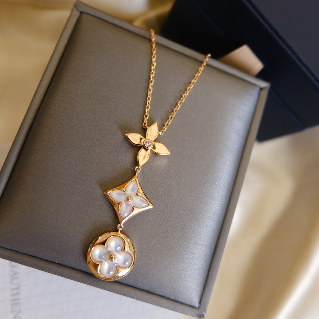 [Sophire Jewelry ]COLOR BLOSSOM LARIAT NECKLACE PINK GOLD WHITE MOTHER PEARL AND DIAMOND