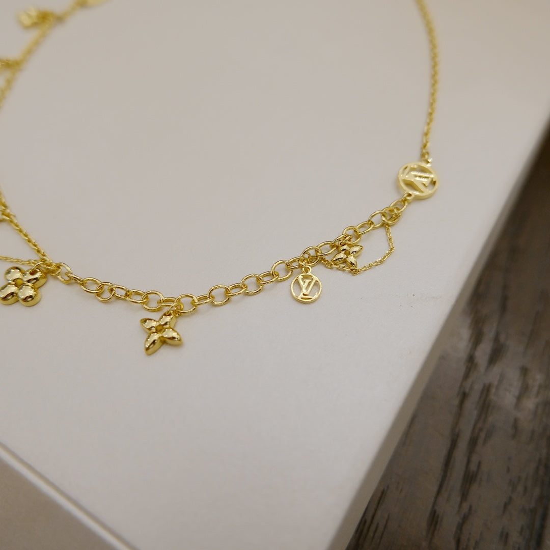 [Sophire Jewelry ]BLOOMING SUPPLE NECKLACE BRASS