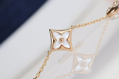 [Sophire Jewelry ]LEAF CLOVER BRACELET