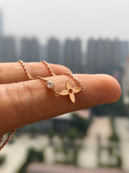 [Sophire Jewelry ]BLOSSOM PENDANT PINK GOLD AND DIAMOND