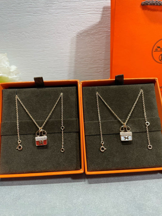 [Sophire]H CIRCE MOISSANITE PENDANT NECKLACE GOLD