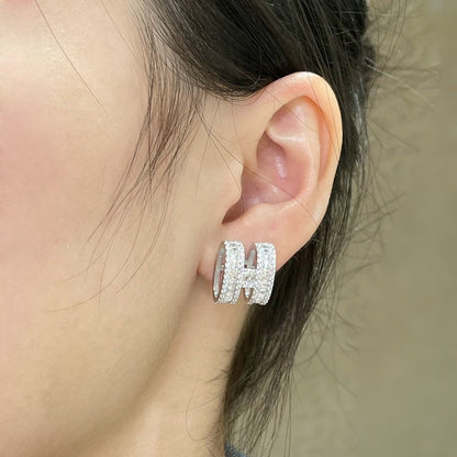 [Sophire Jewelry ]H STUD EARRINGS WITH SILVER DIAMONDS