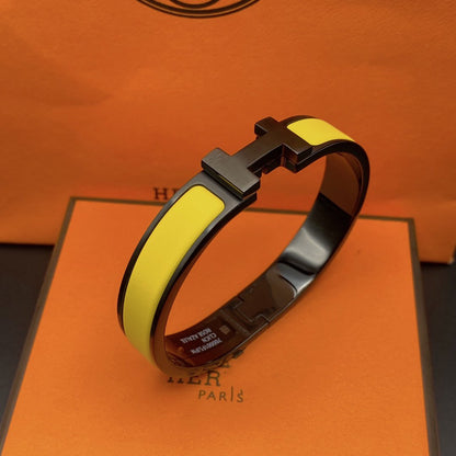 [Sophire Jewelry ]CLIC HM SO BLACK YELLOW BRACELET