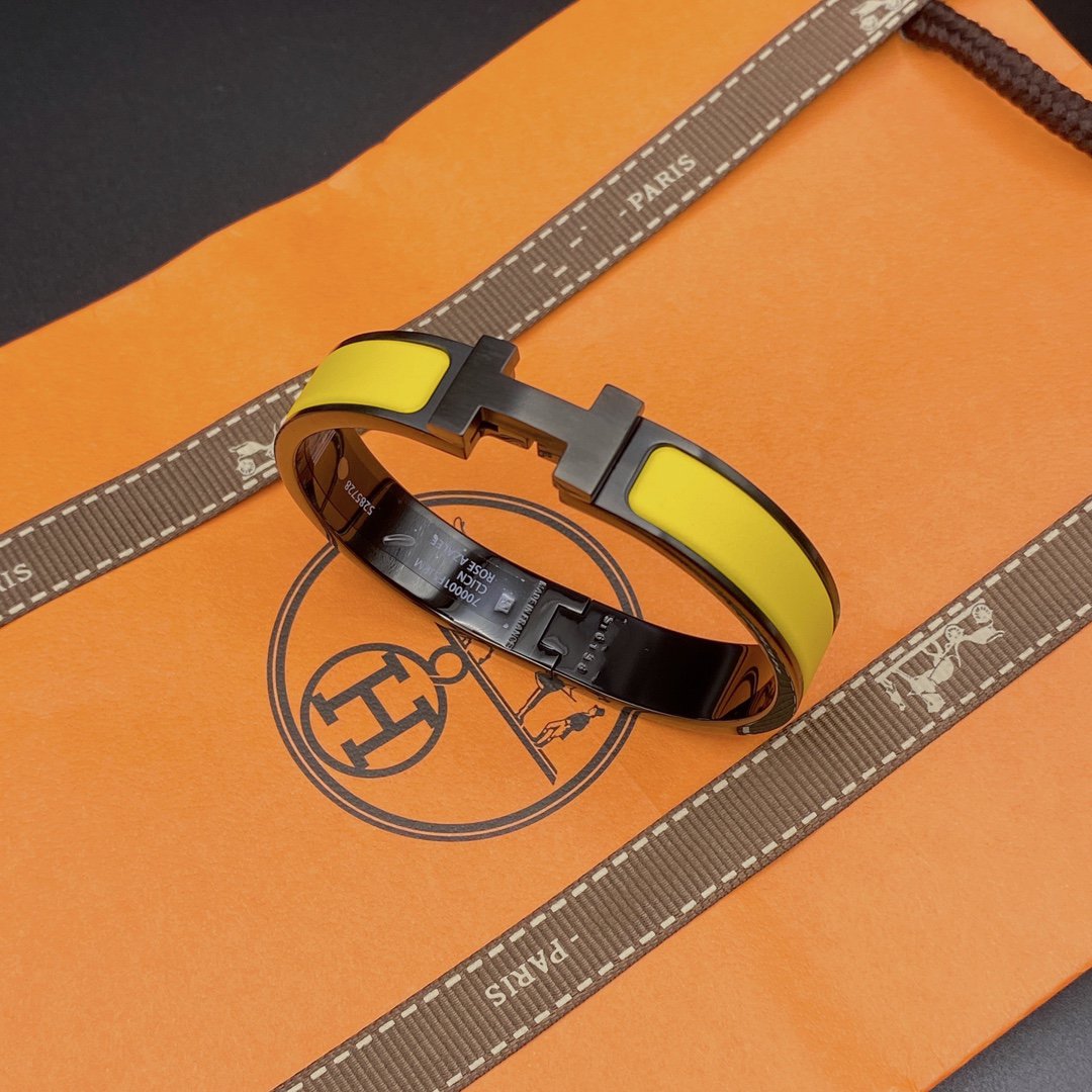 [Sophire Jewelry ]CLIC HM SO BLACK YELLOW BRACELET