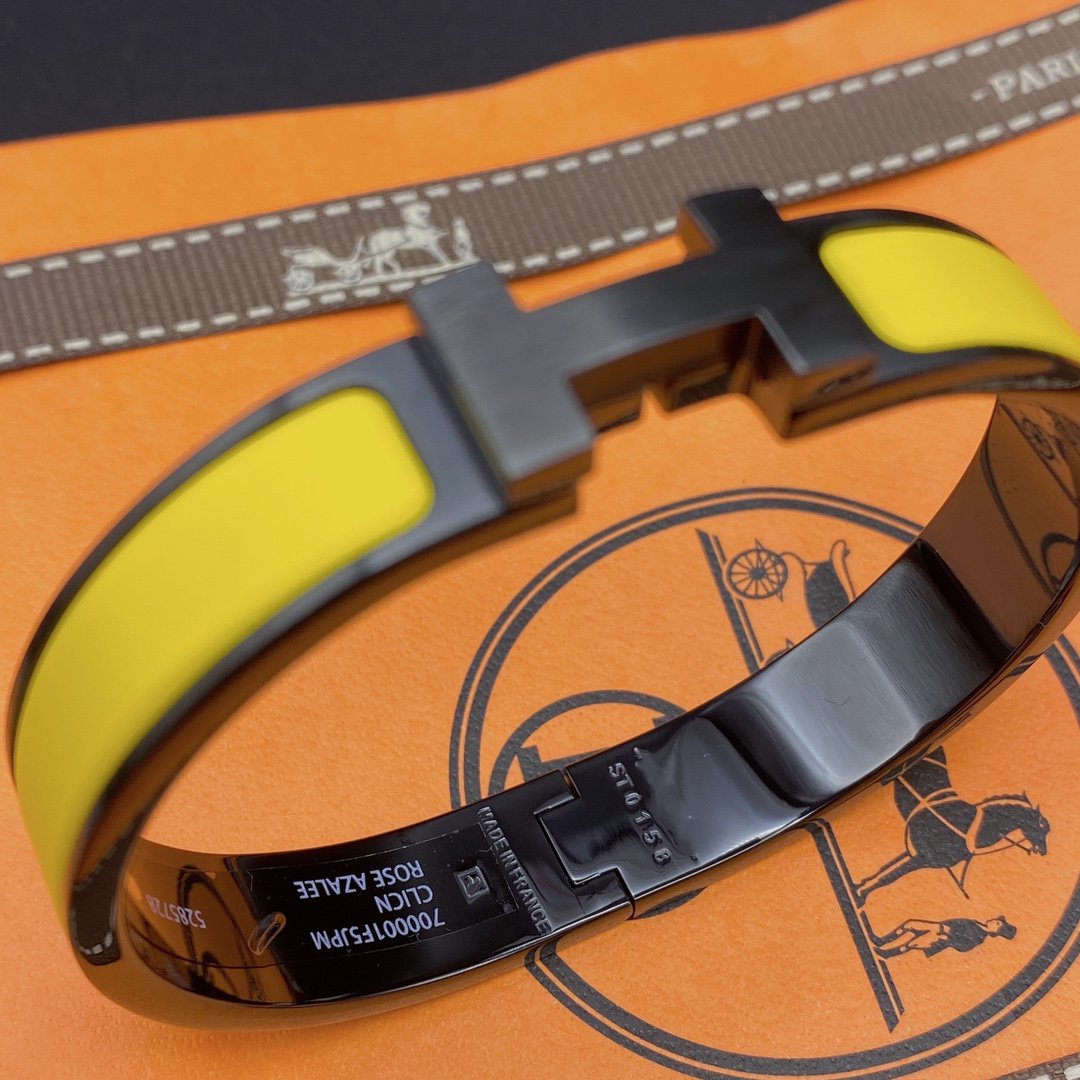 [Sophire Jewelry ]CLIC HM SO BLACK YELLOW BRACELET