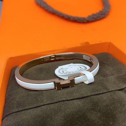[Sophire Jewelry ]CLASSIC HM CLIC WHITE 8MM ENAMEL BRACELET