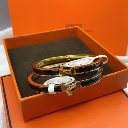 [Sophire Jewelry ]CLASSIC HM CLIC BLACK 8MM ENAMEL BRACELET