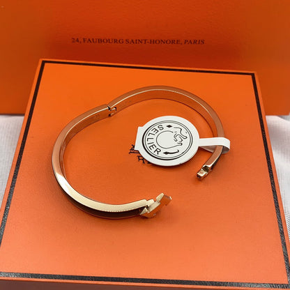 [Sophire Jewelry ]CLASSIC HM CLIC BLACK 8MM ENAMEL BRACELET