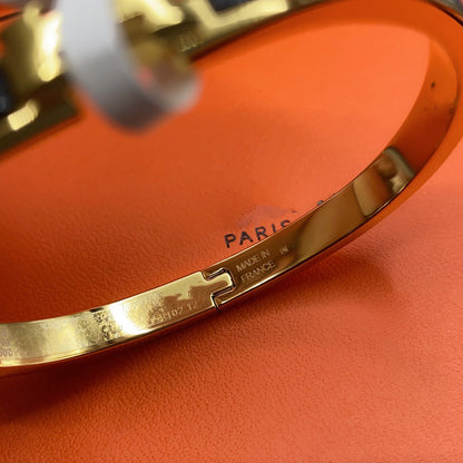 [Sophire Jewelry ]CLASSIC HM CLIC BLACK 8MM ENAMEL BRACELET