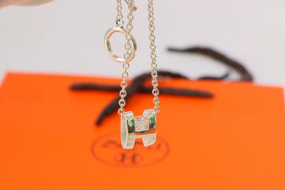 [Sophire Jewelry ]HM NECKLACE H LETTER OVAL SERIES