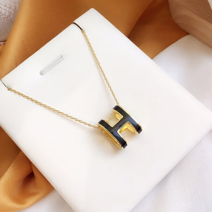 [Sophire Jewelry ]HM CLIC BLACK ENAMEL GOLD NECKLACE