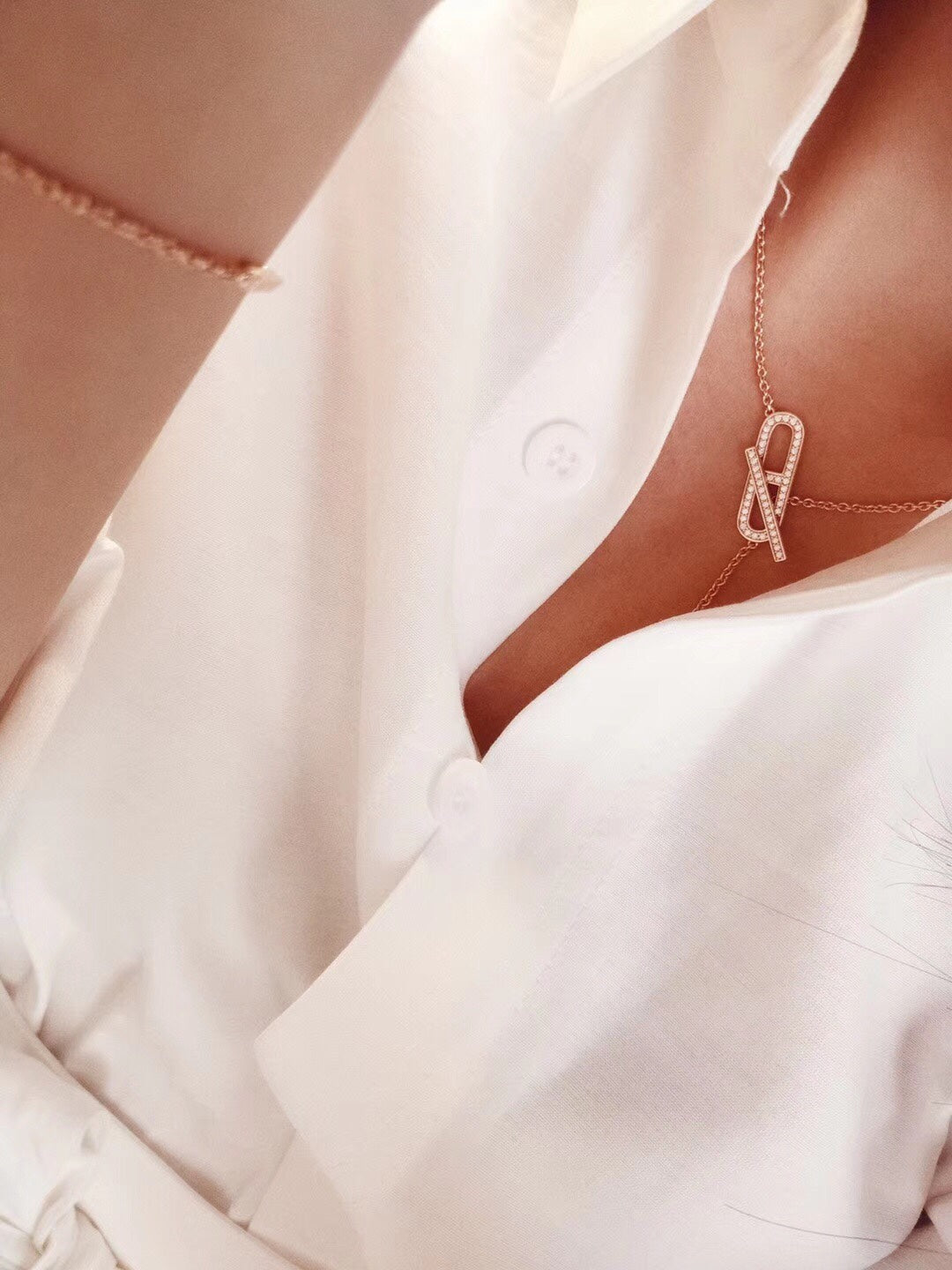[Sophire Jewelry ]HM FIRE PIG NOSE NECKLACE TRENDY STREET