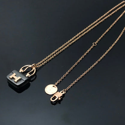 [Sophire Jewelry ]WOMEN'S HM AMULETTES CONSTANCE PENDANT NECKLACE