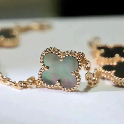 [Sophire Jewelry ] CLOVER 5 MOTIF GRAY MOP BRACELET COLLECTION