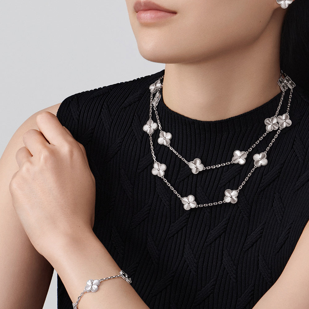 [Sophire Jewelry ]CLOVER 20 MOTIFS DIAMOND SILVER