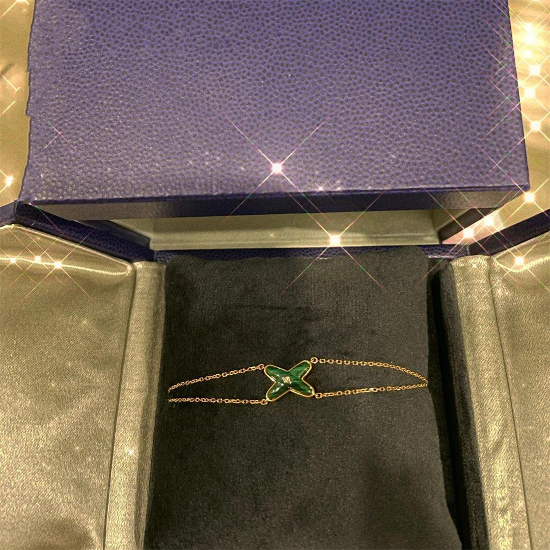 [Sophire Jewelry ]JEUX BRACELET MALACHITE PINK GOLD 1 DIAMOND