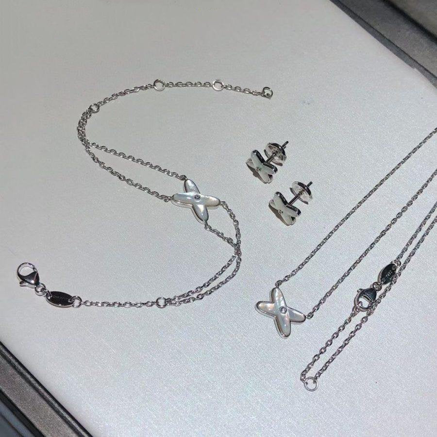 [Sophire Jewelry ]JEUX BRACELET WHITE MOP SILVER 1 DIAMOND