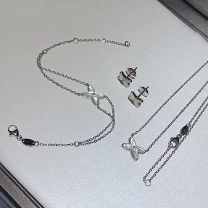 [Sophire Jewelry ]JEUX BRACELET WHITE MOP SILVER 1 DIAMOND