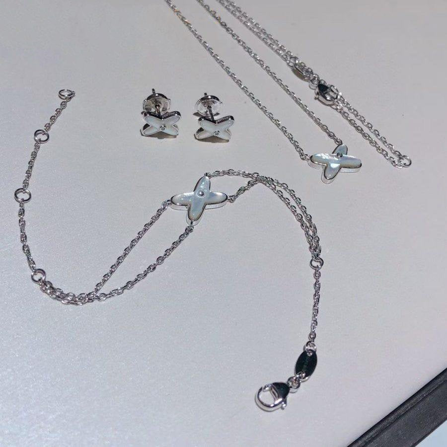 [Sophire Jewelry ]JEUX BRACELET WHITE MOP SILVER 1 DIAMOND