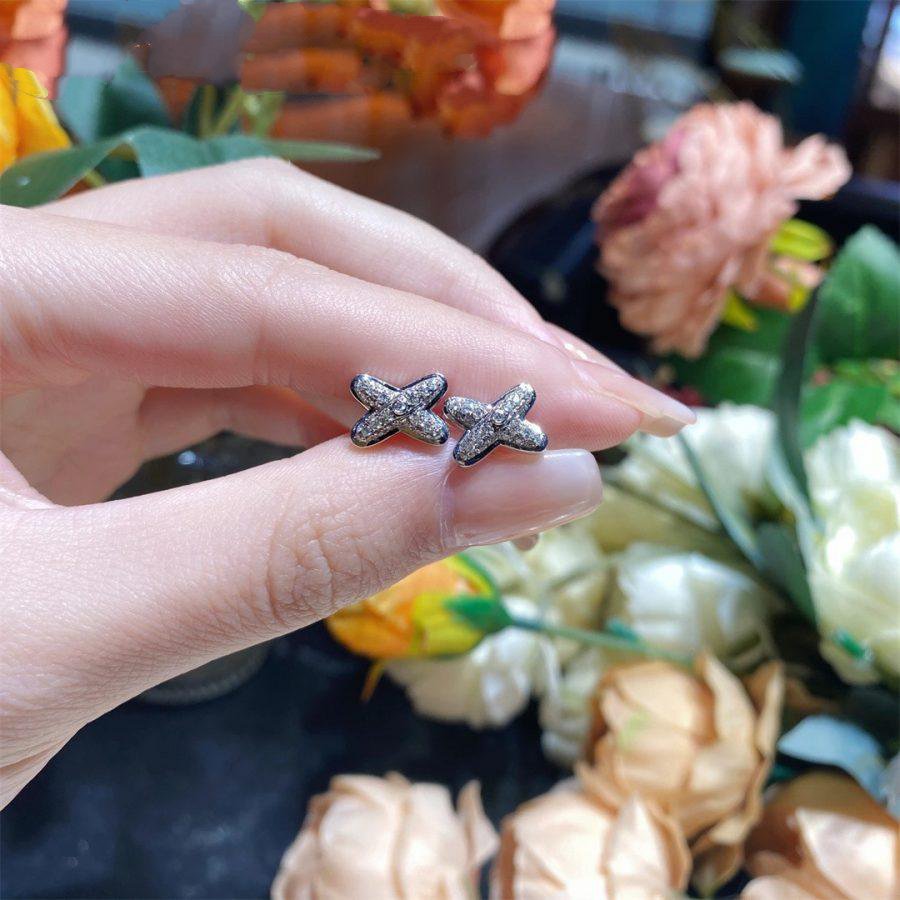 [Sophire Jewelry ]JEUX DE SILVER DIAMOND EARRINGS