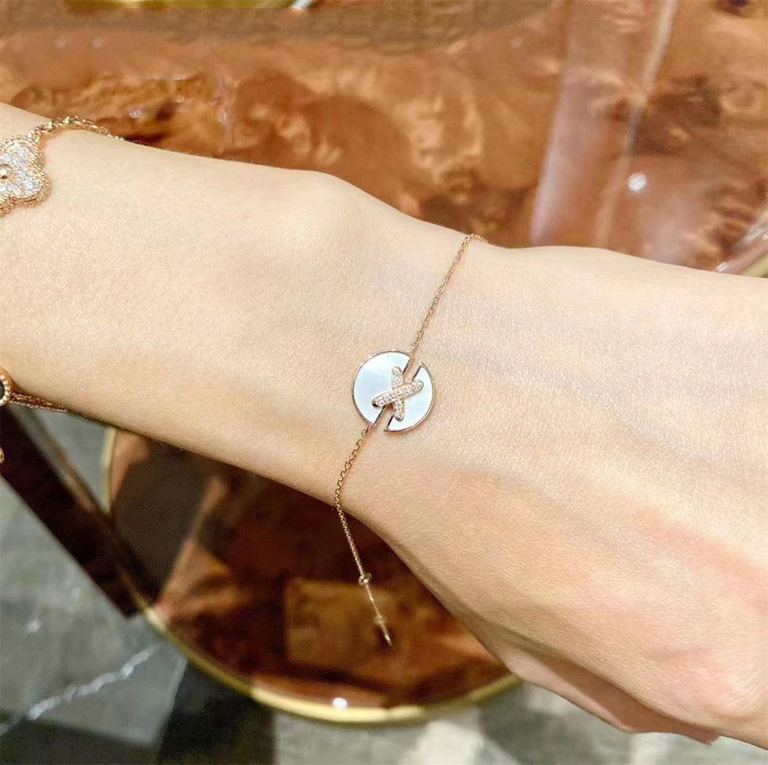 [Sophire Jewelry ]JEUX DE BRACELET MOP PINK GOLD DIAMONDS