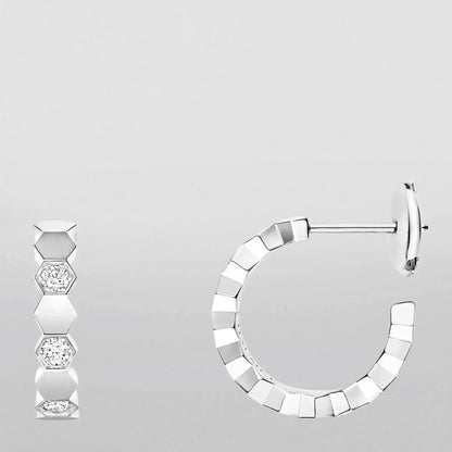 [Sophire Jewelry ]Hollow Design Four-Leaf Clover Flower Shape Earrings