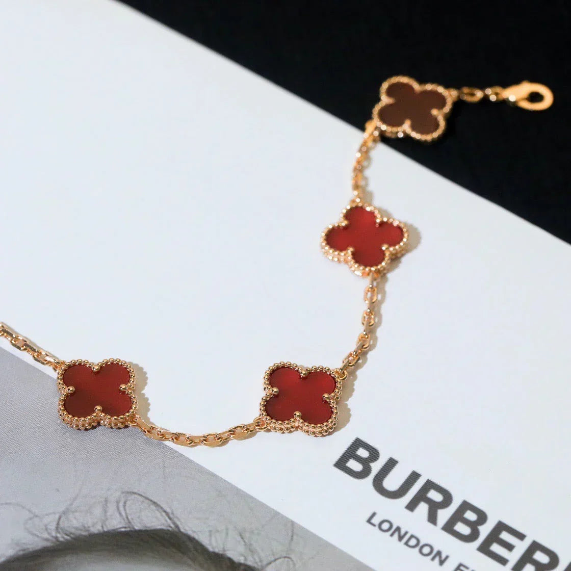 [Sophire Jewelry ] CLOVER 5 MOTIF RED CORNELIAN BRACELET COLLECTION