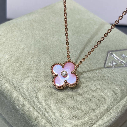 [Sophire Jewelry ]CLOVER 15MM DIAMOND PINK MOP NECKLACE