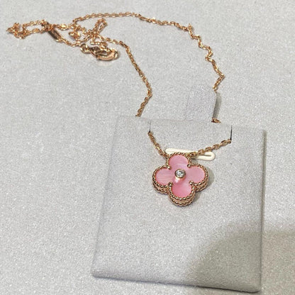 [Sophire Jewelry ]CLOVER 15MM DIAMOND PINK MOP NECKLACE