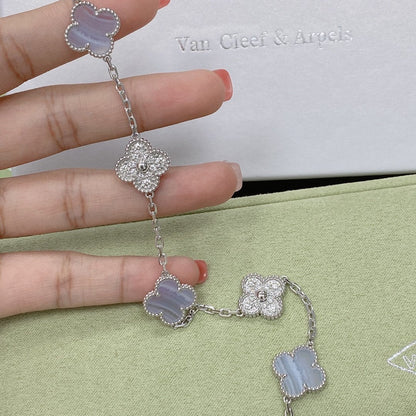 [Sophire Jewelry ] CLOVER 5 MOTIF PURPLE CHALCEDONY BRACELET COLLECTION