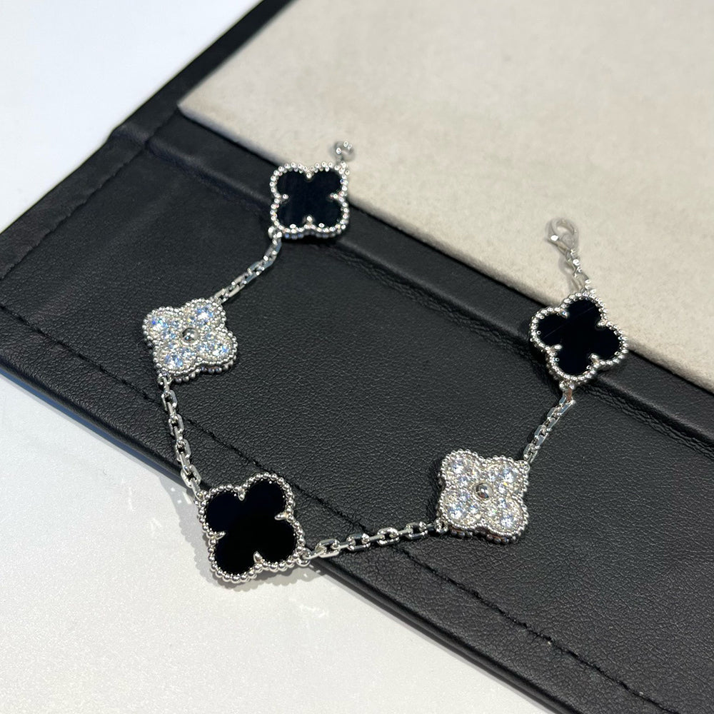[Sophire Jewelry ] CLOVER 5 MOTIF ONYXS BRACELET COLLECTION