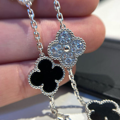 [Sophire Jewelry ] CLOVER 5 MOTIF ONYXS BRACELET COLLECTION