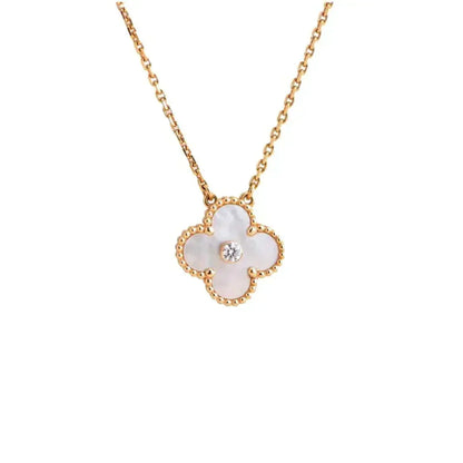 [Sophire Jewelry ]CLOVER 15MM DIAMOND WHITE FRITILLARIA NECKLACE