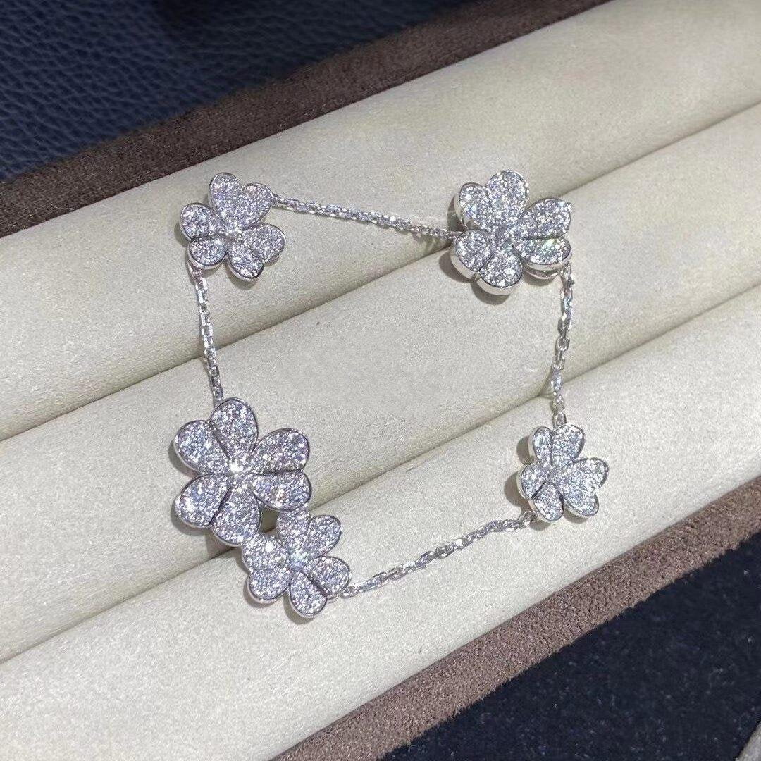 [Sophire Jewelry ]FRIVOLE SILVER 5 FLOWERS BRACELET