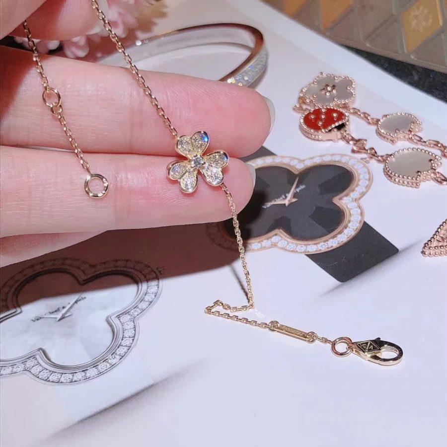 [Sophire Jewelry ]FRIVOLE GOLD FLOWER DIAMOND BRACELET