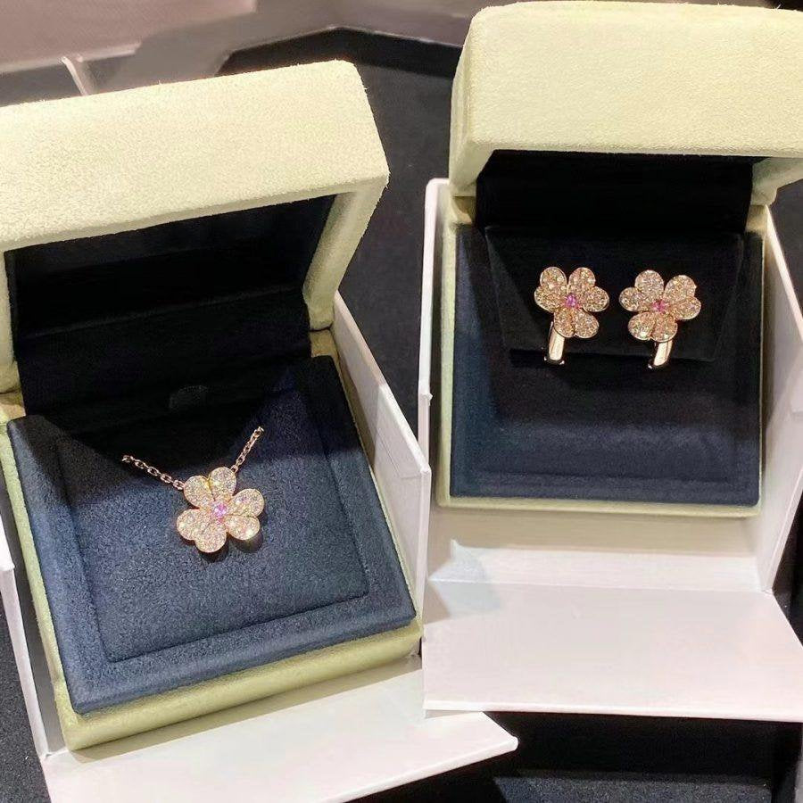 [Sophire Jewelry ]FRIVOLE PINK GOLD FLOWER DIAMOND EARRINGS