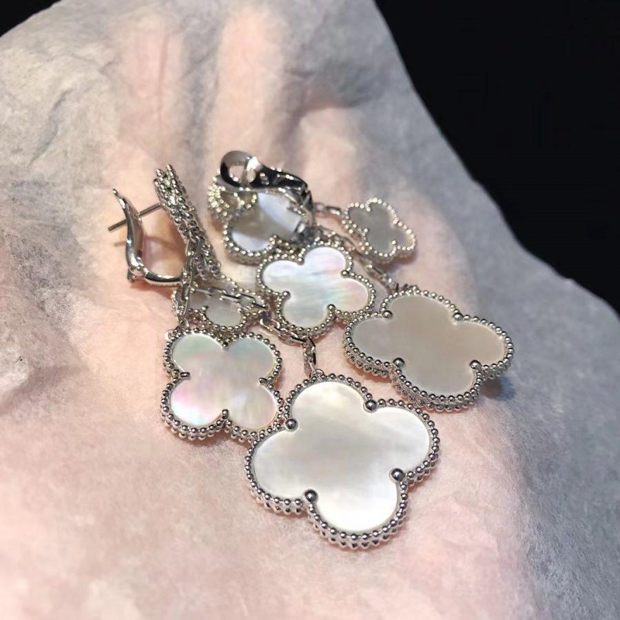 [Sophire Jewelry ]CLOVER EARRINGS WHITE MOP 4 MOTIFS SILVER