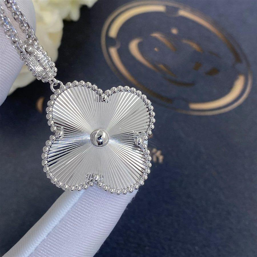[Sophire Jewelry ]CLOVER 25MM SILVER BIG CLOVER NECKLACE