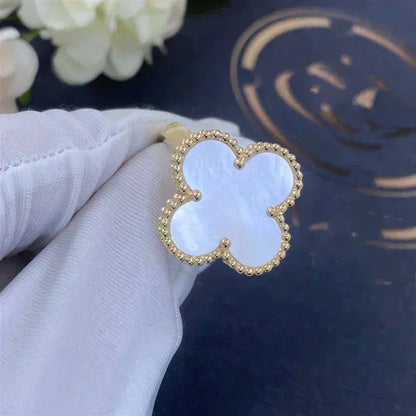 [Sophire Jewelry ]CLOVER WHITE MOP RING