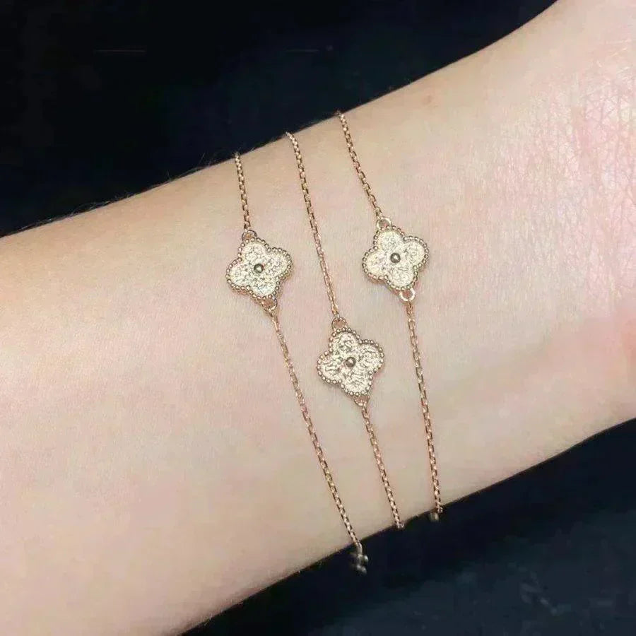 [Sophire Jewelry ]CLOVER SINGLE FLOWER BRACELET