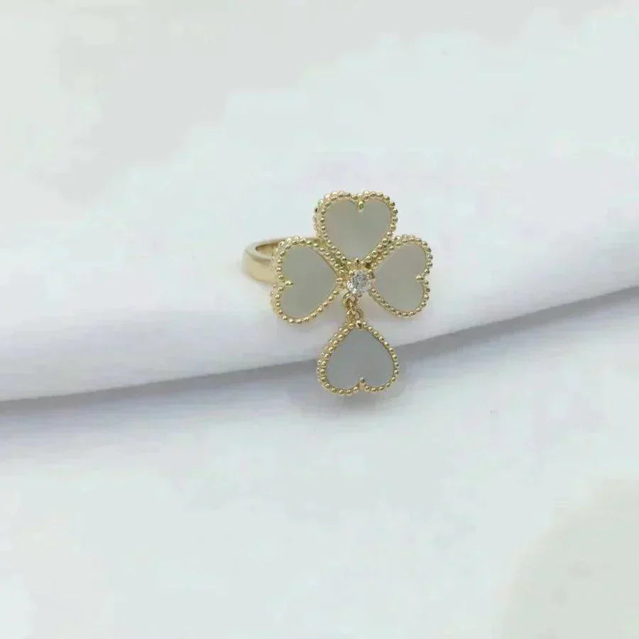 [Sophire Jewelry ]SWEET CLOVER WHITE MOP RING